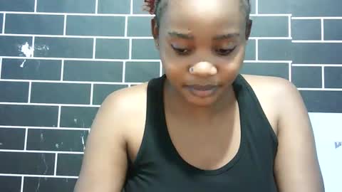 Snapshot of tashacutey chatting on 01.03.25 Tasha online show from 01.03.25