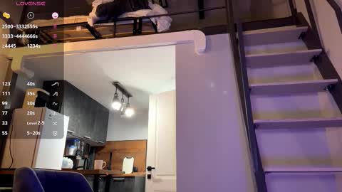 Snapshot of tashinadoncaster chatting on 01.18.26 Viola online show from 01.18.26