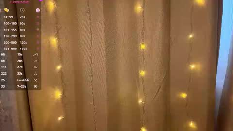 Snapshot of tashinadoncaster chatting on 03.03.26 Viola online show from 03.03.26