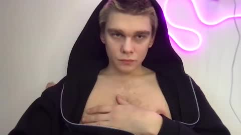 tasteithorny online show from 03.04.25