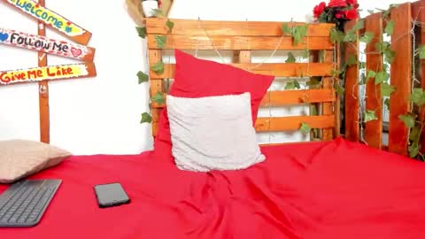 Snapshot of tasty_alan_ chatting on 10.10.25 tasty_alan_ online show from 10.10.25