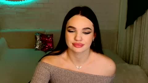 tasty_babyy online show from 01.20.25