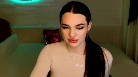 tasty_babyy online show from 02.10.25