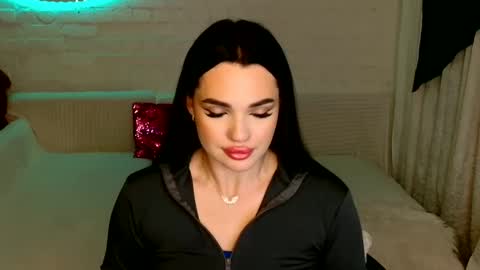 tasty_babyy online show from 03.10.25