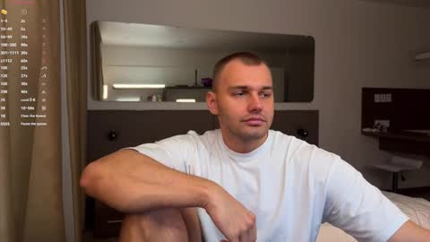 Snapshot of tasty_justin chatting on 09.09.25 My shows 2100500 UTC3 online show from 09.09.25