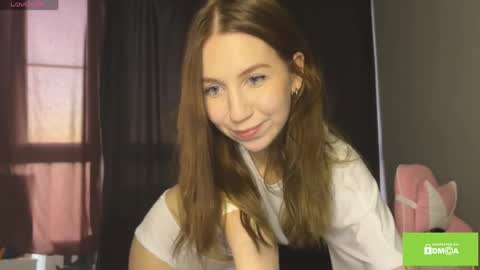 Snapshot of tastyvinni chatting on 06.04.26 Veni online show from 06.04.26