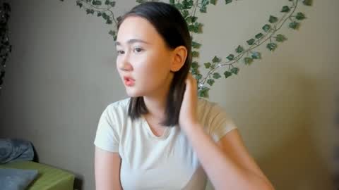 Snapshot of tate_west chatting on 02.08.25 Lizzy online show from 02.08.25