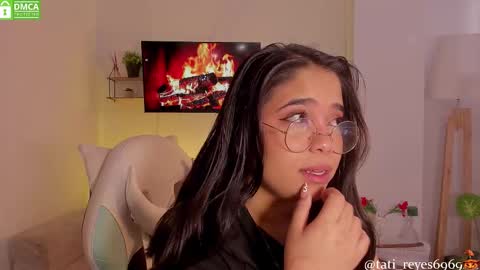 Tatiana --- Schedule Monday to Sundays 800  to 200  UTC-5 online show from 11.01.25