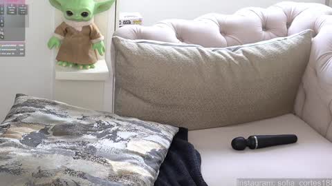 Snapshot of tatiana__cortes18 chatting on 12.28.24 Sofia But You can call me Sofi online show from 12.28.24