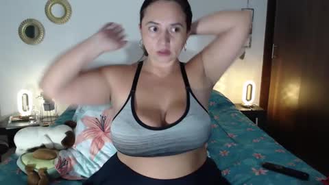 Snapshot of tatiana_monteros chatting on 09.28.25 tatiana_monteros online show from 09.28.25