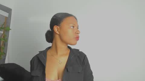 Snapshot of tatianasquirthot chatting on 03.01.26 tatianasquirthot online show from 03.01.26