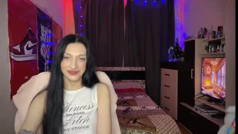 tatika_williams online show from 12.18.25