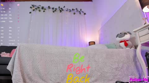 Snapshot of tatikiss_ chatting on 12.28.24 Tatiana independent girl online show from 12.28.24