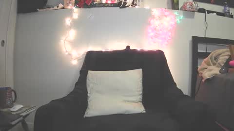 Snapshot of tattdxxx chatting on 12.11.24 just jay1988 online show from 12.11.24