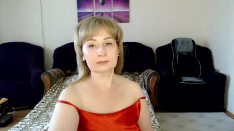 Snapshot of tattease chatting on 07.13.26 Tattease online show from 07.13.26