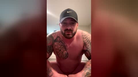 tattedbuffcock online show from 05.10.26
