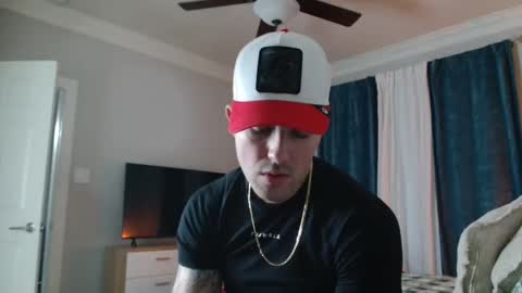 tattedlatino1 online show from 12.18.24