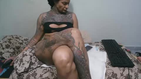 tattogirl06 online show from 04.05.26