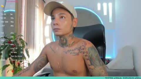 Snapshot of tattokoi chatting on 03.03.25 tattokoi online show from 03.03.25