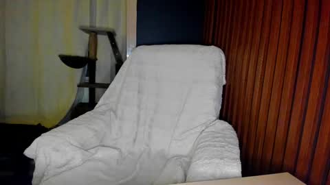 Snapshot of tattoodollx chatting on 02.19.25 Antonia online show from 02.19.25