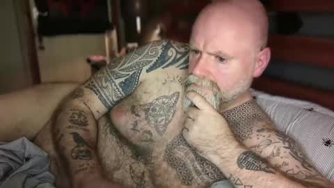 Tattooeddilf 01 online show from 09.19.25