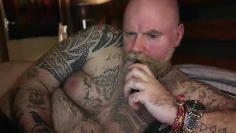 Tattooeddilf 01 online show from 02.04.26