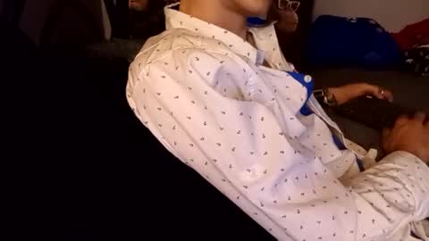 Jean pool online show from 03.03.26