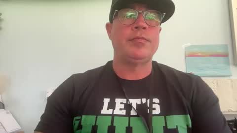 Snapshot of tattoosandabs chatting on 02.09.25 tattoosandabs online show from 02.09.25