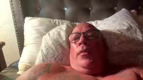 Snapshot of tattoosandabs chatting on 02.13.25 tattoosandabs online show from 02.13.25