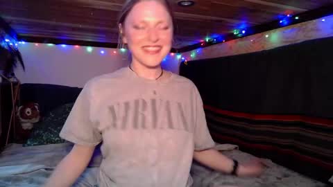 Snapshot of tatum__kahlo chatting on 01.11.25 TATUM ALL MY LINKS online show from 01.11.25