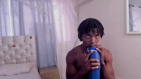 tau_montes online show from 10.21.25