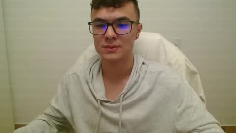 Snapshot of taurus4k chatting on 12.09.24 taurus4k online show from 12.09.24