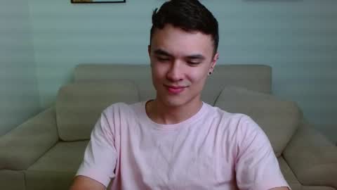 Snapshot of taurus4k chatting on 12.18.24 taurus4k online show from 12.18.24