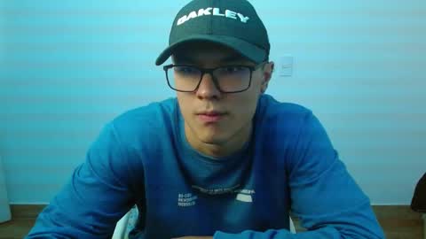 Snapshot of taurus4k chatting on 02.20.25 taurus4k online show from 02.20.25