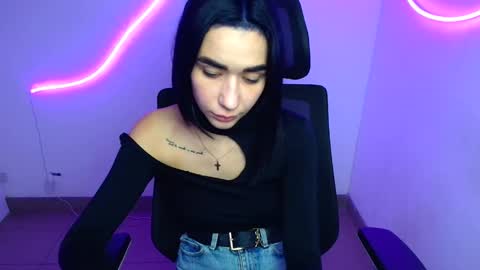 Tayla online show from 10.03.25