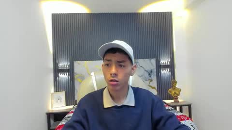 TAYLER online show from 12.21.25