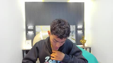 TAYLER online show from 12.23.25