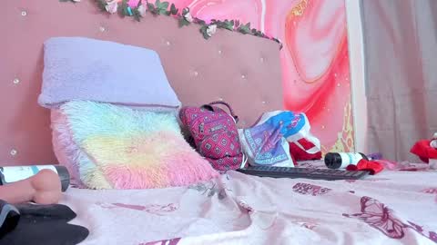 Sarah  online show from 02.03.25