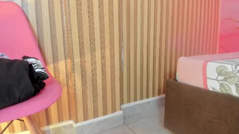 Sarah  online show from 03.11.25