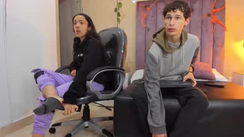 taylor and exidt online show from 10.12.25