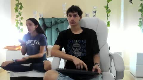 taylor and exidt online show from 10.16.25