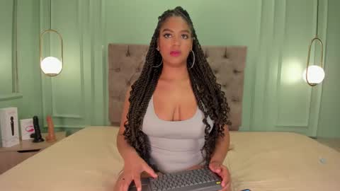 Taylor  online show from 02.27.25