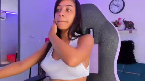 Taylor online show from 10.31.25