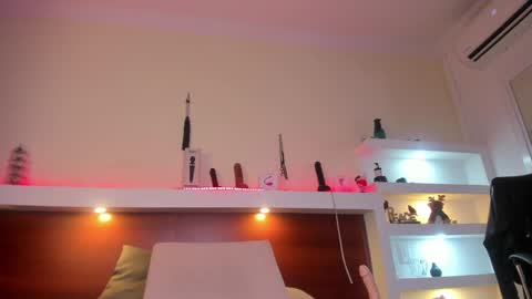 Snapshot of taylorharp chatting on 01.16.25 Taylor online show from 01.16.25