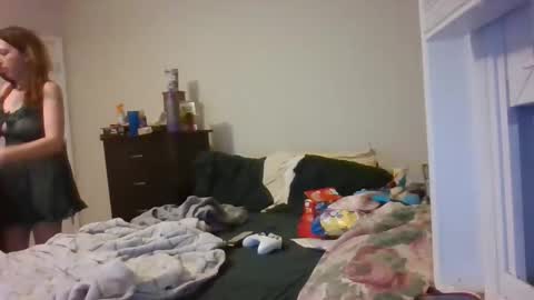 Snapshot of taylorslay chatting on 02.03.26 taylorslay online show from 02.03.26