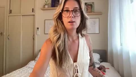 Taylor online show from 02.24.26