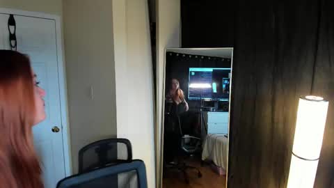 Taylor Tait online show from 03.07.25