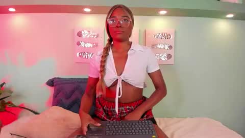 taylor online show from 12.03.25