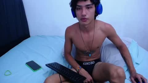 Tayron online show from 01.23.25