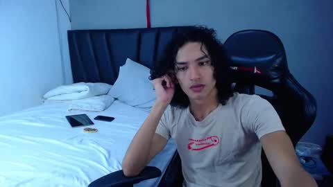 Tayron online show from 03.20.26